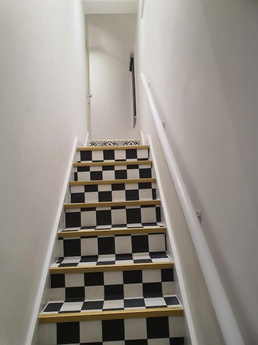 Beautiful Room In Lovely Flat London Exteriör bild